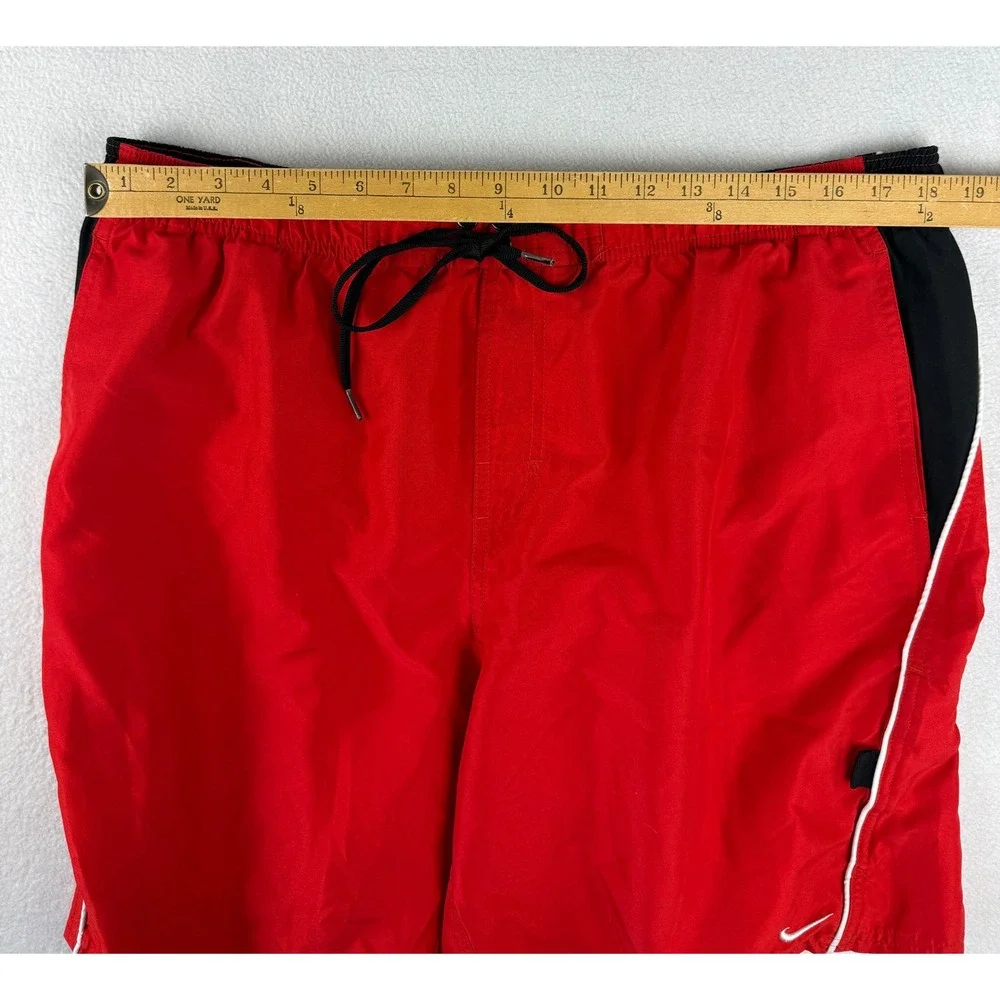 Nike Swim Trunks Mens XL Red Black‎ Board Shorts Mesh Lined Drawstring Logo